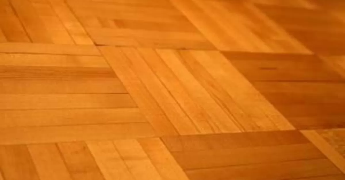 Rimettere a nuovo il parquet